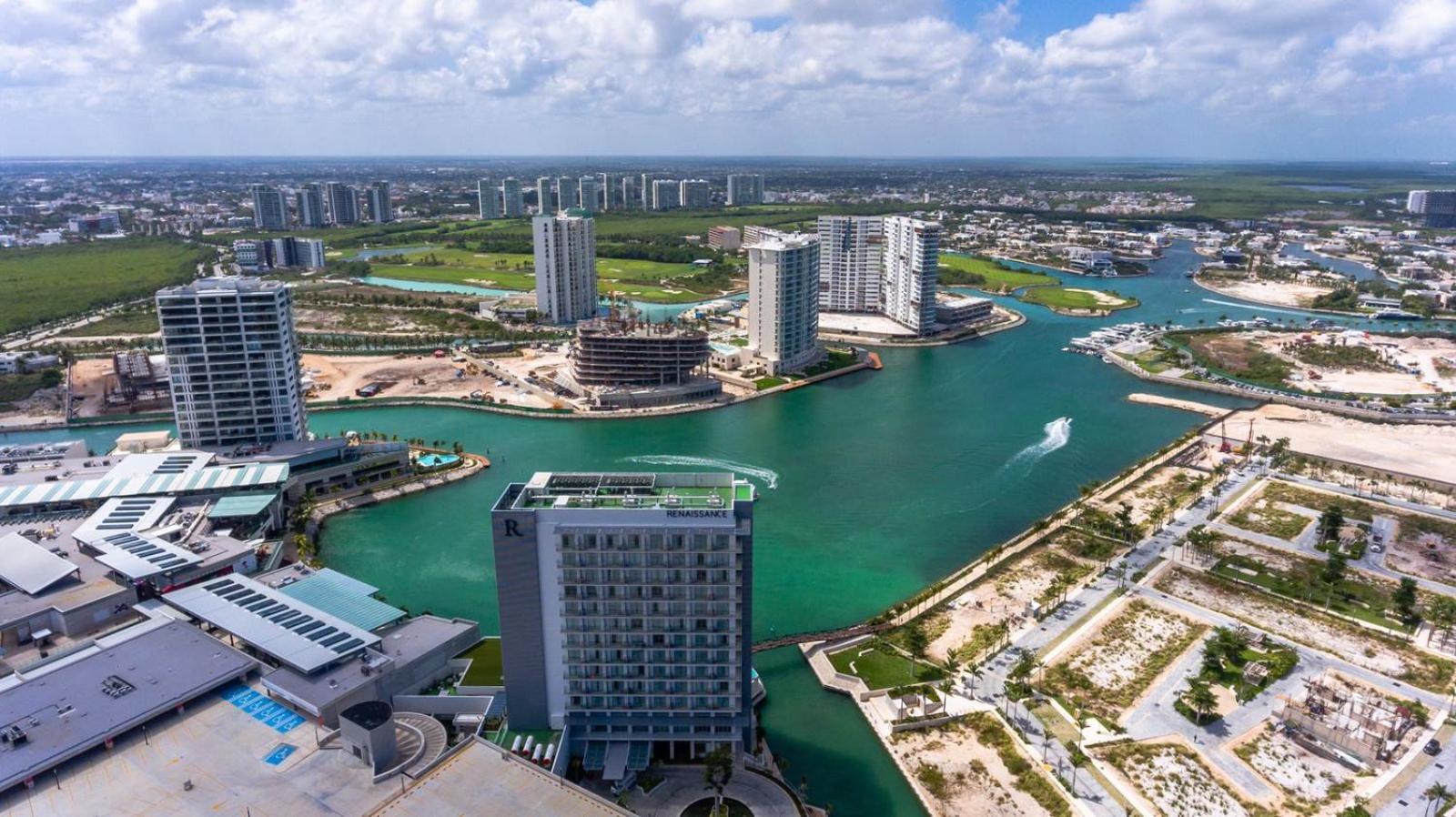 Apartamento Oceanview 3 Bedroom Condo, Rooftop Pool&jacuzzi, Beach!