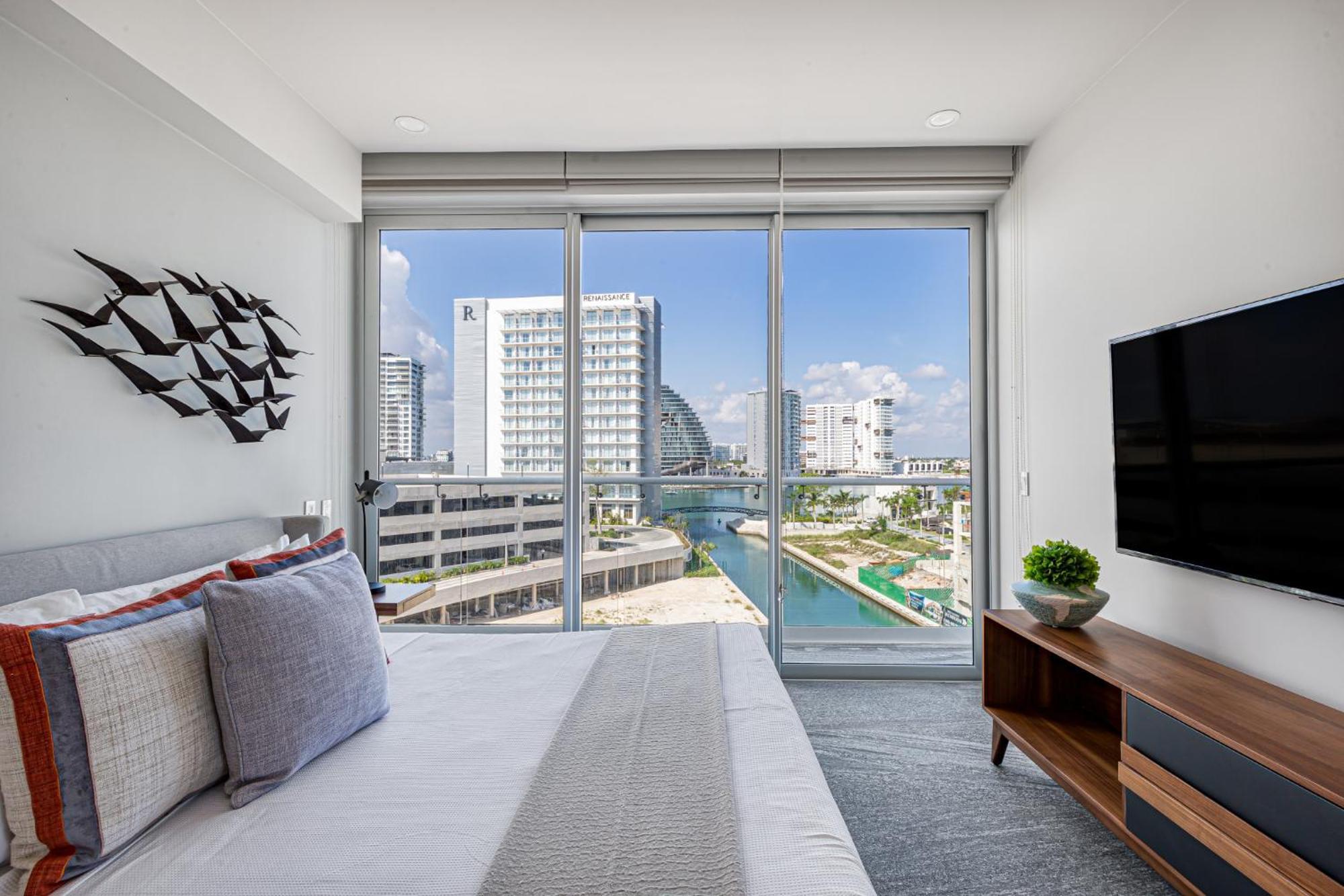 Oceanview 3 Bedroom Condo, Rooftop Pool&jacuzzi, Beach! Cancún